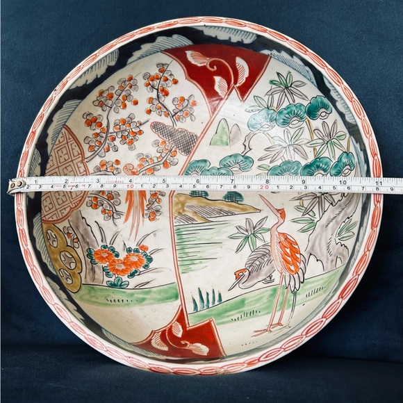 19th Century Imari Japanese Meiji Bowl with Crane Motif - Picture 2 of 8